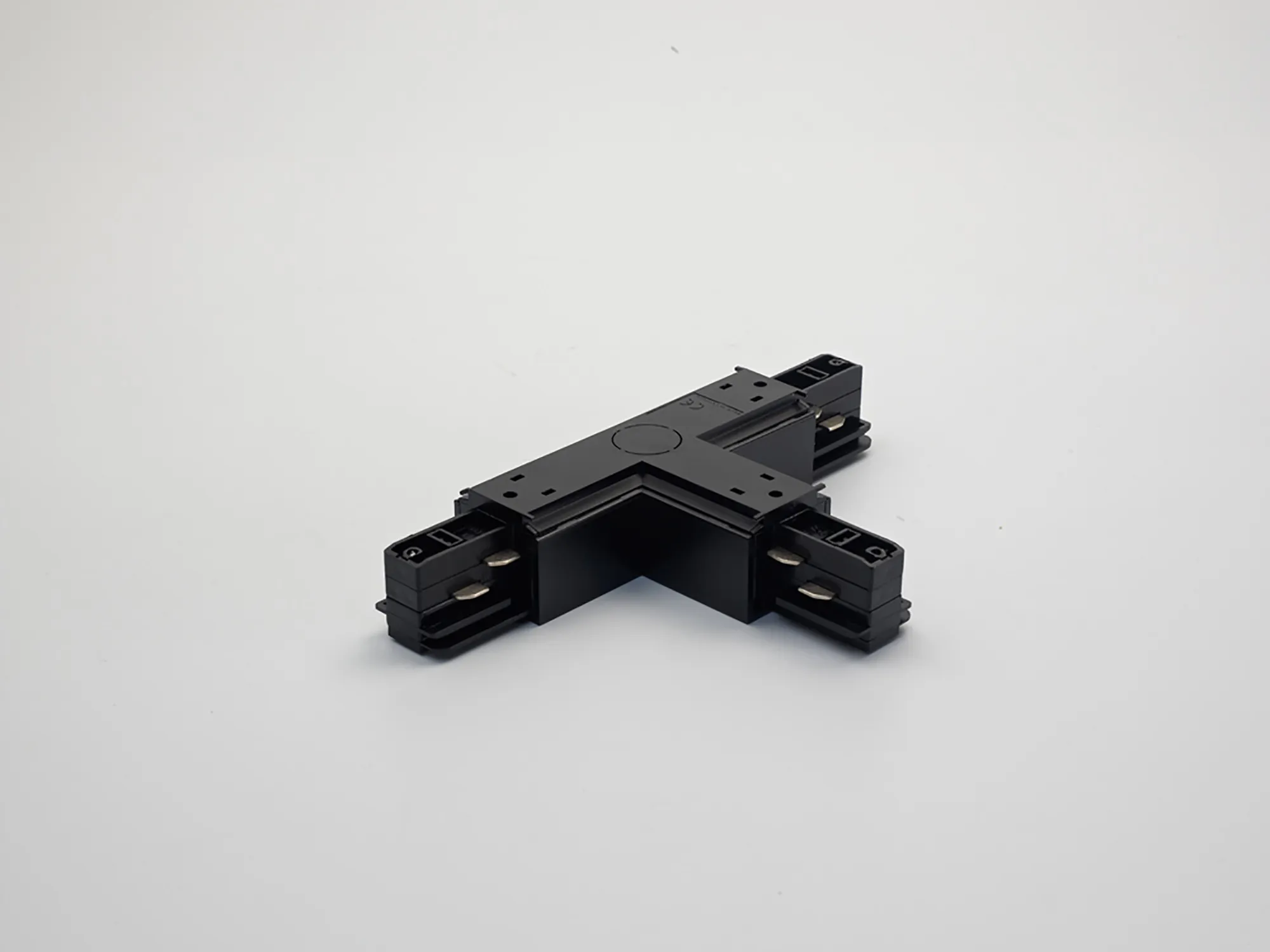 T Coupler With Feeding Option 3 Circuit Surface Mounted Track Earth Outside Right 555 1 1214 2  Eutrac 3 Circuit Surface-Black